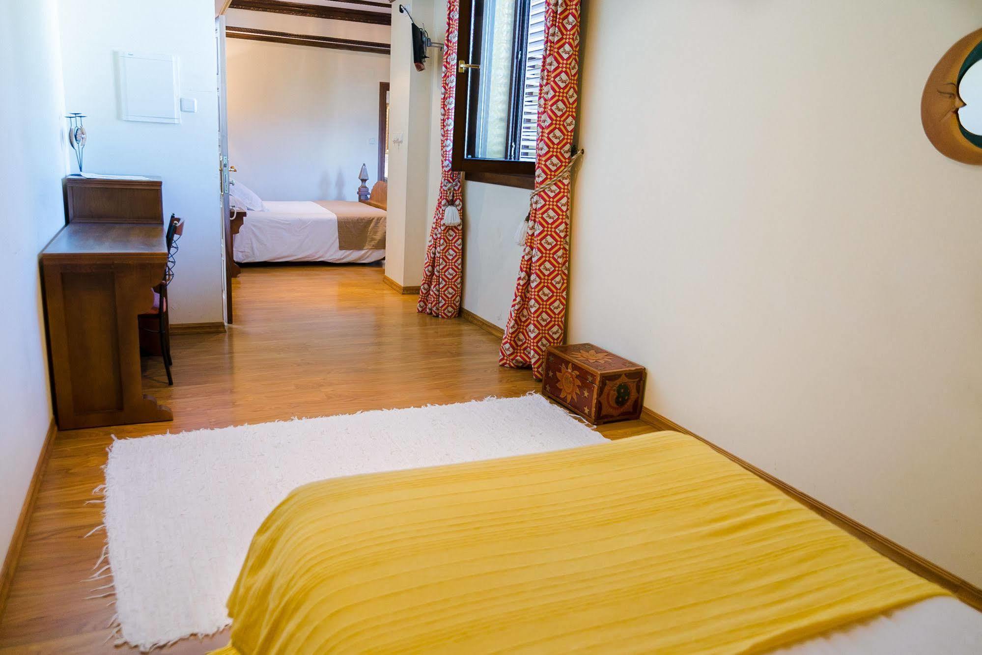 Complejo Hostelero Paladium Villamartín Exteriör bild